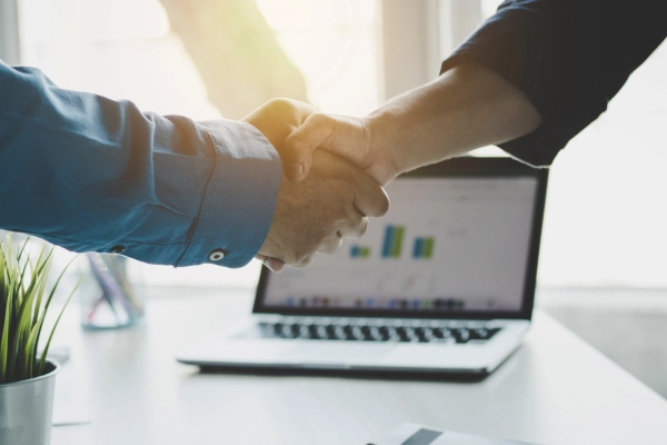 Altimis Group partenaire Qlik